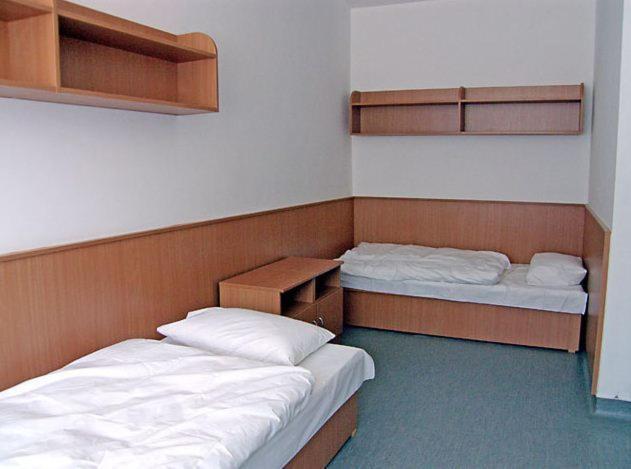 Imola Hostelエゲル エクステリア 写真