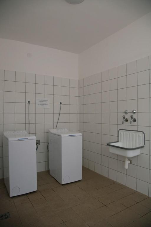 Imola Hostelエゲル エクステリア 写真